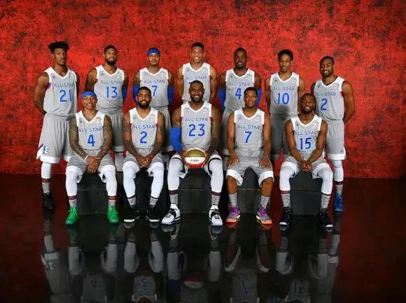 尽管比赛中 尽管比赛中